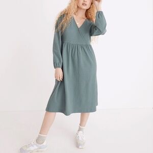 Madewell Long-Sleeve V-Neck Crossover Oversized Midi Dress Faded Shale Size XXS